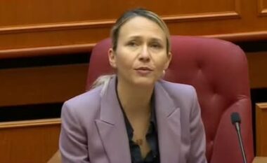 VIDEO/ Anuela Ristani del me nxitim nga mbledhja, çfarë ndodhi në takimin e Ramës me nënkryetarët e Bashkisë së Tiranës?