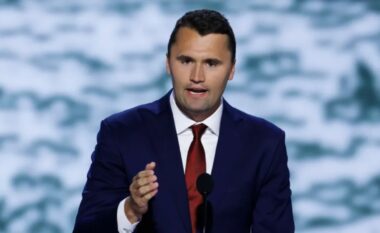 U vra me armë zjarri gjatë një fushate/ Kush ishte Charlie Kirk, ikona e aktivizmit konservator dhe babai i dy fëmijëve