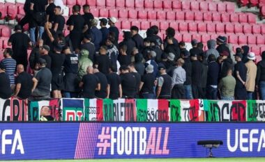 Protestë në tribunat e ndeshjes Izrael-Itali, tifozët italianë vërshëllejnë himnin izraelit dhe i kthejnë shpinën fushës