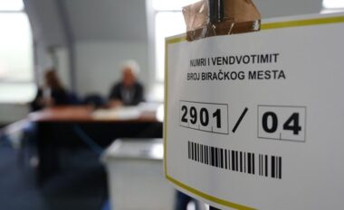 Mbi 2 milionë persona kanë të drejtë vote për zgjedhjet e 12 tetorit në Kosovë