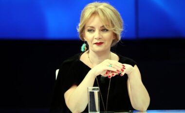 Rama i “dhuroi” postin e deputetes, Iris Luarasi i propozon PD-së kandidatët për Bashkinë e Tiranës