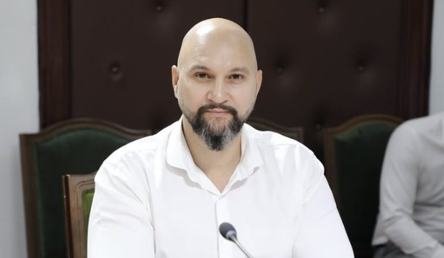 Jep dorëheqjen drejtori i QSUT Florenc Spaho, kush pritet ta zëvendësojë (EMRI)