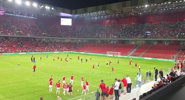 Kuqezinjtë duan fitoren me çdo kusht, nis dueli delikat në “Air Albania”