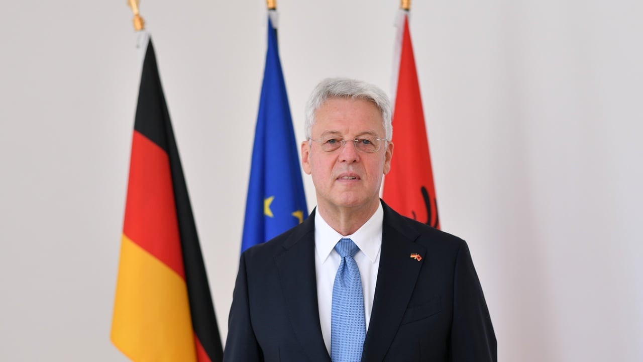 Hapja e garës për drejtimin e SPAK  Ambasadori gjerman në Tiranë  Kontribute të jashtëzakonshme në luftën kundër korrupsionit nën udhëheqjen e Dumanit