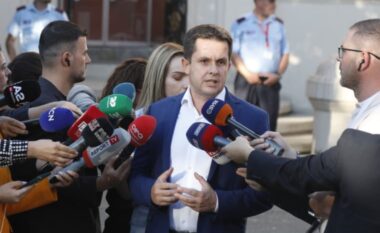 Këshilli bashkiak votoi për shkarkimin e Erion Veliajt, Ilir Alimehmeti: U mbrojt deri në grahmën e fundit! Ai nuk ka vepruar i vetëm