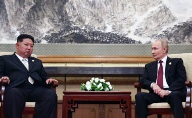 “Detyrim vëllazëror”/ Kim premton mbështetje të plotë për l*ftën e Rusisë kundër Ukrainës