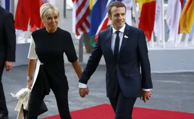 “Është burrë”/ Brigitte Macron sfidon shpifjet, çifti presidencial përgatitet për betejë ligjore në SHBA