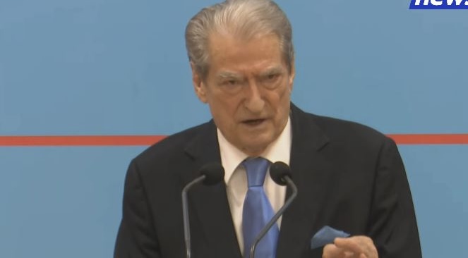 “Skandal! Mban lidhje me grupet e trafikut të drogës në Aruba”, Berisha: Rama të japë dorëheqjen! Charteri u nis nga Tirana dhe…