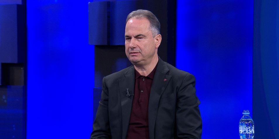 “SHBA nuk flet më me formula, por me gjuhë të prerë”, Boçi për raportin e DASH: Kutia e Pandorës është hapur! “Paradat” në Bruksel nuk gënjejnë askënd
