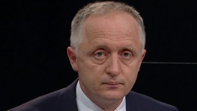 Ironia e Lutfi Dervishit: Opozita duhet ta quaj veten fatlume, “Diellit” s’i ka lindur ende ideja që të krijojë një opozitë virtuale, do t’i lërë pa rroga