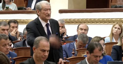 Berisha mazhorancës  Jeni rrezik për BE dhe SHBA  tre ditë më parë ju erdhi mesazhi 