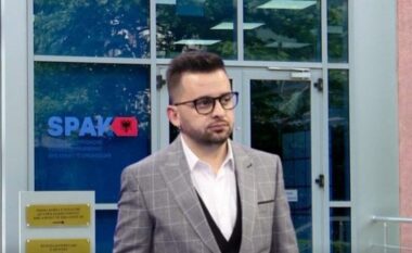 FOTO/ Kush janë dy njerëzit që çuan në SPAK, kryebashkiakun e Ersekës, Erion Isain?
