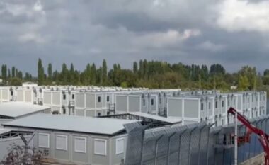 Gjykata e Lartë në Itali i jep goditje dekretit të Melonit për emigracionin, çfarë ndodh me kampet e Gjadrit?