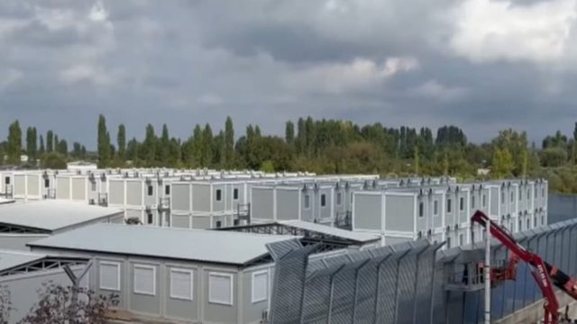 Gjykata e Lartë në Itali i jep goditje dekretit të Melonit për emigracionin, çfarë ndodh me kampet e Gjadrit?