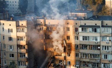 Rusia sulmon Kievin me 805 dronë, reagon kryeministrja Yulia Svyrydenko: Çatia dhe katet e sipërme të selisë qeveritare u dëmtuan