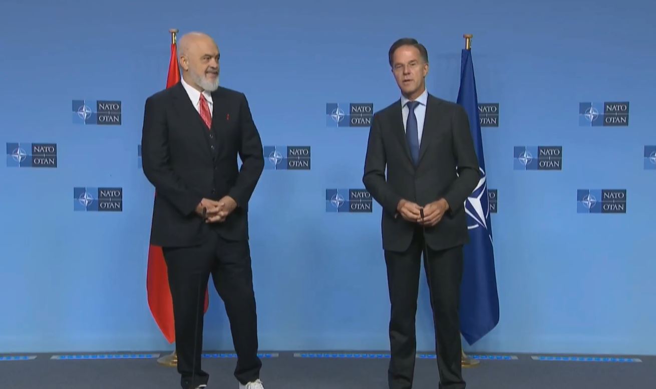Bruksel/ Mark Rutte pret Ramën: Shqipëria aleat i fortë, mbështetemi tek ju, kryeministri: Po rilindim industrinë ushtarake