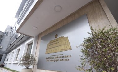 Ndryshime në Shëndetësi/ Spartak Zekja largohet nga posti i Drejtorit të Fondit të Kujdesit Shëndetësor, ja kush pritet ta zëvendësojë