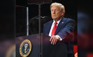 Trump e shpall Charlie Kirk dëshmor, akuzon të majtën për dhunën: Një nga dritat më të ndritura të kohës sonë