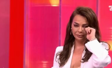 Aktorja nga Kosova me lot në sy: Babai nuk më kërkoi për 27 vjet