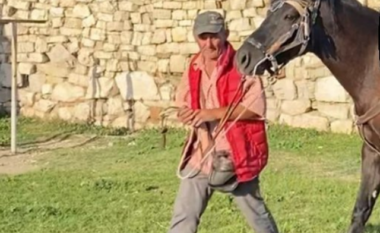 FOTO/ Vrau me thikë 42-vjeçarin pas sherrit për kalin, ky është autori i vrasjes në kalanë e Beratit