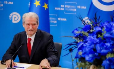 Lule dhe çokollata, Berisha feston datëlindjen e 81-të mes deputetëve të PD: Sekreti im është … (FOTO+VIDEO)