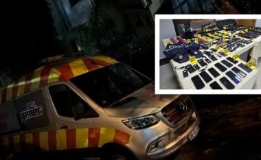 Furgoni me arsenalin e armëve në emër të Eugert Sinos, i arrestuari mohon përfshirjen: Nuk e di kush i ka futur aty