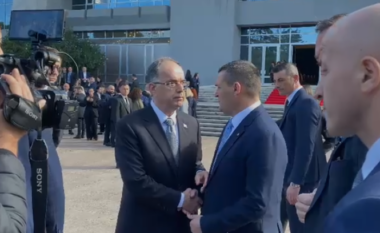 Homazhet në nder të gjyqtarit Astrit Kalaja, të pranishëm Begaj dhe Dumani