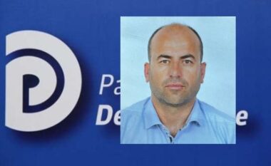 Dega Cërrik ‘shpërfill’ Berishën dhe zyrtarizon kandidatin e partisë: Ky është mjeku që do të sjellë shpresën te qytetarët