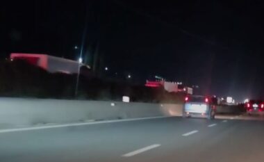 Mbyllja e segmentit të autostradës Vorë-Durrës shkakton trafik edhe në aksin Tiranë-Elbasan, radhë kilometrike
