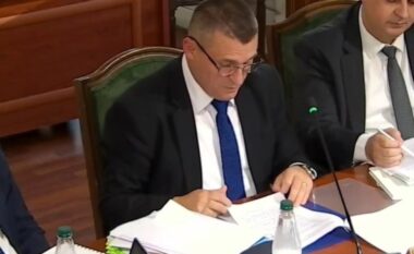 Nga Tirana në Vlorë, Dumani zbulon “strofullat” e grupeve kriminale, ndalet te kërcënimet që u janë bërë dhe kërkesa për një “portofol”: Kemi presione nga politika