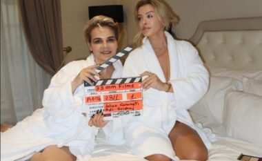 Surpriza në filmin e Monika Kryemadhit, nënë e bijë me Dea Vierin