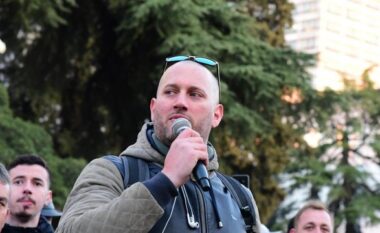 Gara për bashkinë e Tiranës! Florjan Binaj “shpjegon” fushatën: Jam i pavarur! Mbështetem nga partitë e opozitës, punoj me ekip jopartiak