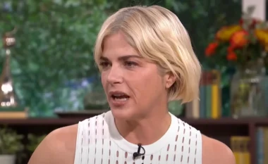 Selma Blair zbulon se mjekët e kanë diagnostikuar gabim për 30 vjet
