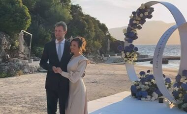 Martesë “mbretërore”/ Princ Leka dhe Blerta Celibashi martohen në një resort luksoz në Sarandë (FOTOT)