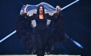 Organizatorët e Eurovisionit shtyjnë votimin për përfshirjen e Izraelit në konkursin e vitit të ardhshëm