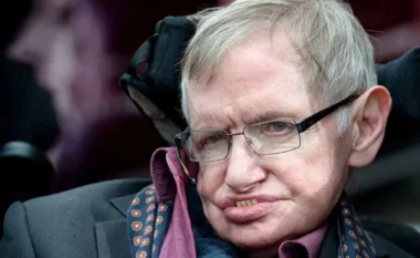 Stephen Hawking bëri një parashikim të frikshëm për fundin e botës dhe nuk jemi larg tij