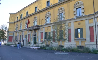 Hetim mbi tendera me vlerë 525 milionë lekë, 20 zyrtarë të Ministrisë së Bujqësisë dërgohen në gjyq për shpërdorim detyre