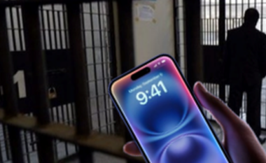 EMRAT/ Kontroll i befasishëm në Burgun e Durrësit, 5 iPhone të fshehur në dyert e dusheve