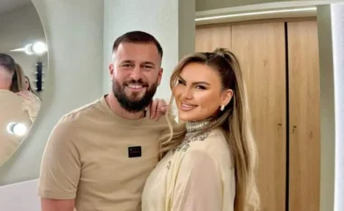 Çifti i ‘Përputhen’ bëhen prindër, ky është emri i veçantë i vajzës