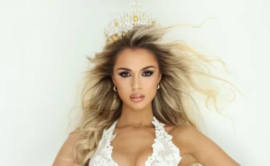 “Miss Globe USA” ka një mesazh për vajzat: Paratë shkojnë e vijnë, gjeni një njeri që ju do e respekton