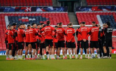Çfarë po ndodh me të preferuarin e Silvinjos? Trajneri i ri nuk e konsideron futbollistin e Kombëtares