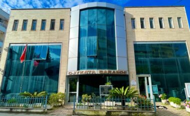 Hiqej si prokuror i SPAK-ut, lihet në burg 49-vjeçari në Sarandë