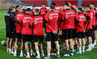 Nisin “dhimbjet e kokës” për Silvinjon, futbollisti i rëndësishëm i Kombëtares humbet duelin ndaj Serbisë