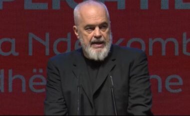 Edi Rama: Të integrojmë AI në procesin mësimor, mbështetje për mësuesit e rinj