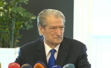 Berisha leksion deputetëve të rinj: Duhet angazhim i madh në komisione dhe në sallë