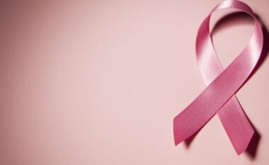 Tetori Rozë/ Rama thirrje grave dhe vajzave: Bëni mamografinë falas në rrjetin e poliklinikave dhe spitaleve rajonale
