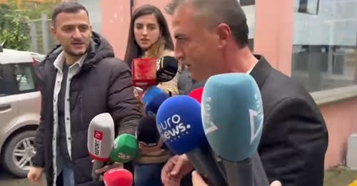 “Të fala Ristanit”/ Tërmet Peçi 1 orë në SPAK, pas daljes ‘kyç’ gojën për gazetarët (VIDEO)