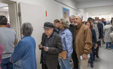 Mosha e tretë “vulos” fitoren e PS-së në 5 Bashki, të rinjtë refuzuan votimet (FOTO)