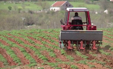 Skandal në AZHBR/ Babai hartoi projektin fitues ndërsa vajza inspektore e firmosi