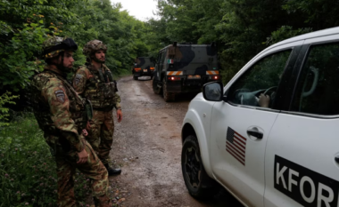 Rrëmbimi i serbit nga xhandarmëria e Serbisë brenda territorit të Kosovës/ Reagon KFOR: Policia ka nisur hetimet, situata është e qetë në kufi